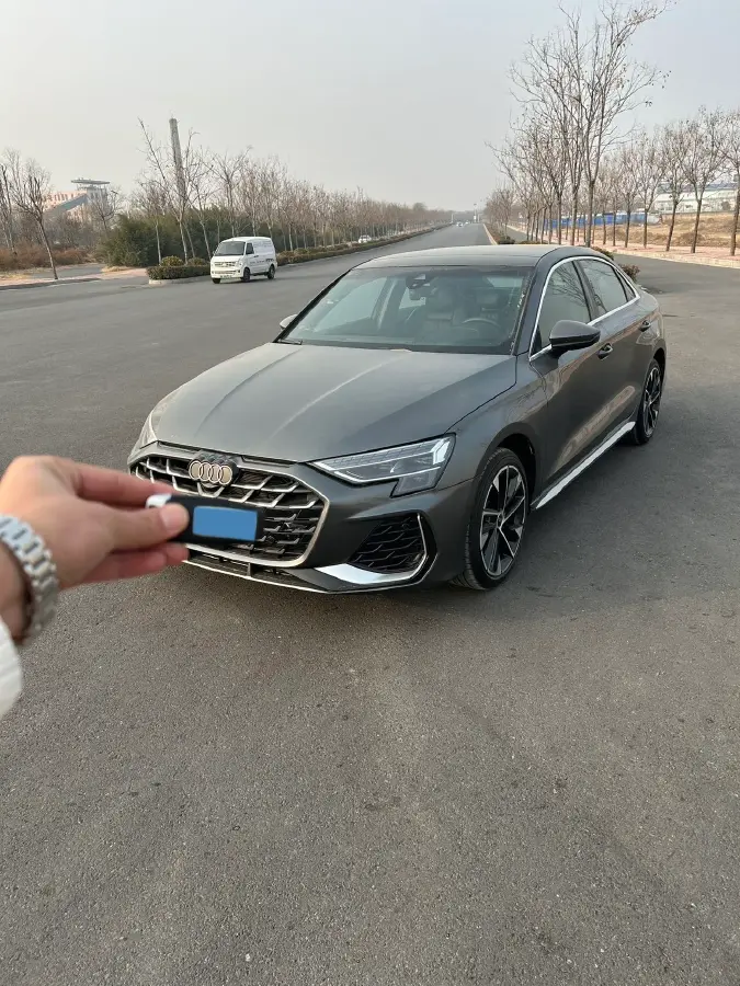 2025 Audi A3 1.5T 160HP L4 7DCT