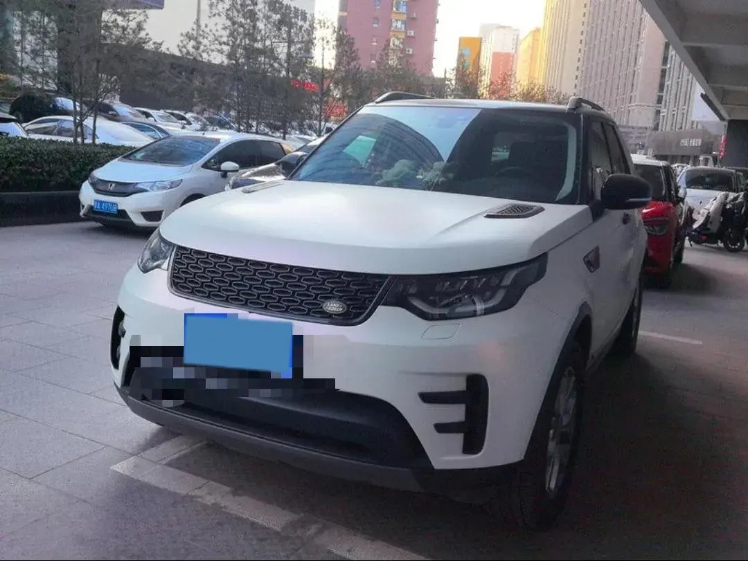 2019 Land Rover Discovery 2.0T 300HP L4 8AT