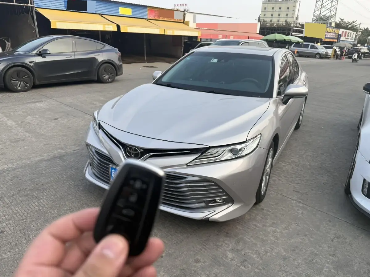 2019 Toyota Camry 2.0L 178HP L4 CVT