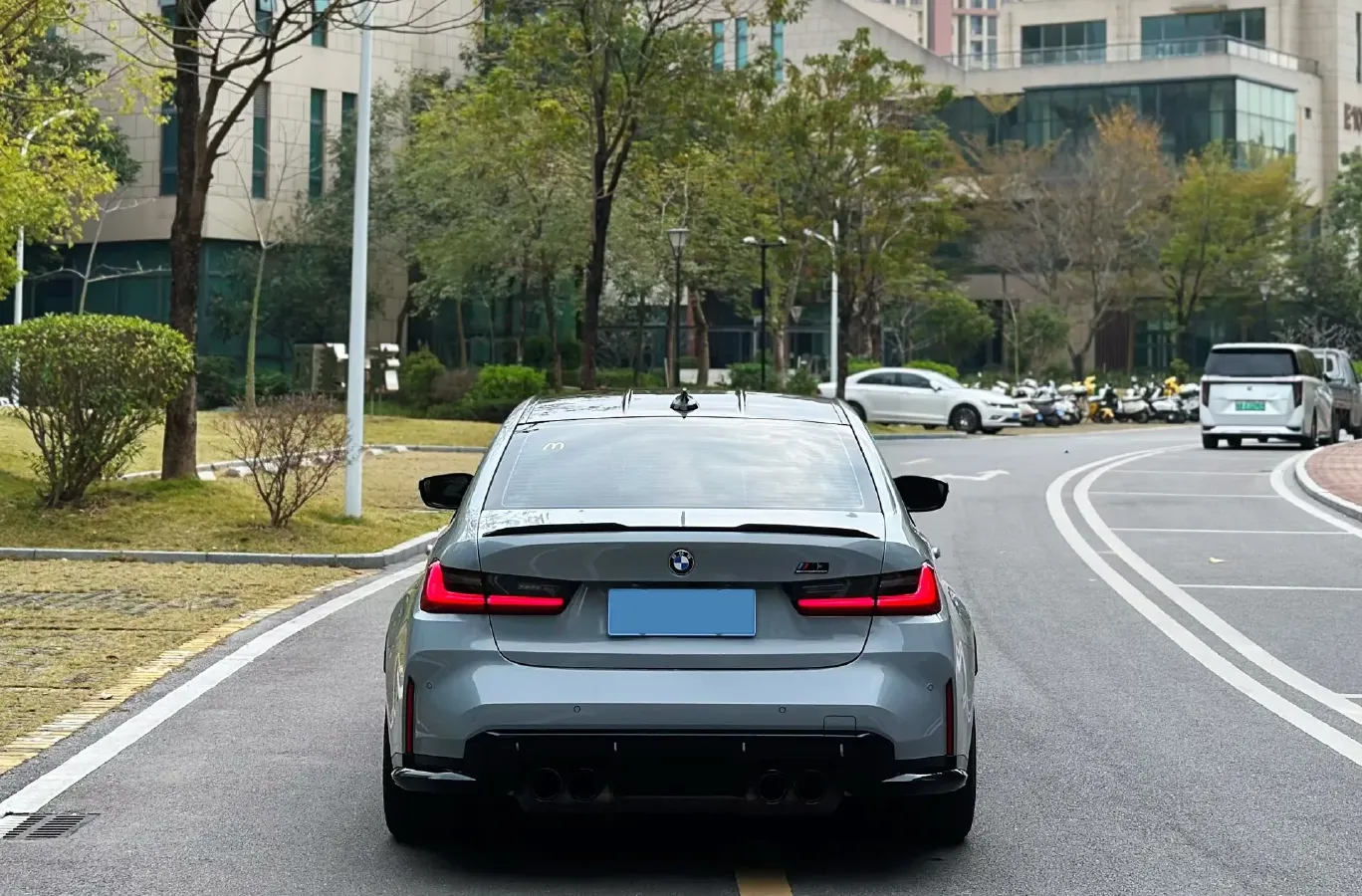 2021 BMW M3 3.0T 510HP L6 8AT,autocango,china used car exporter,china ev exporter,chinese used car exporter,chinese used ev exporter