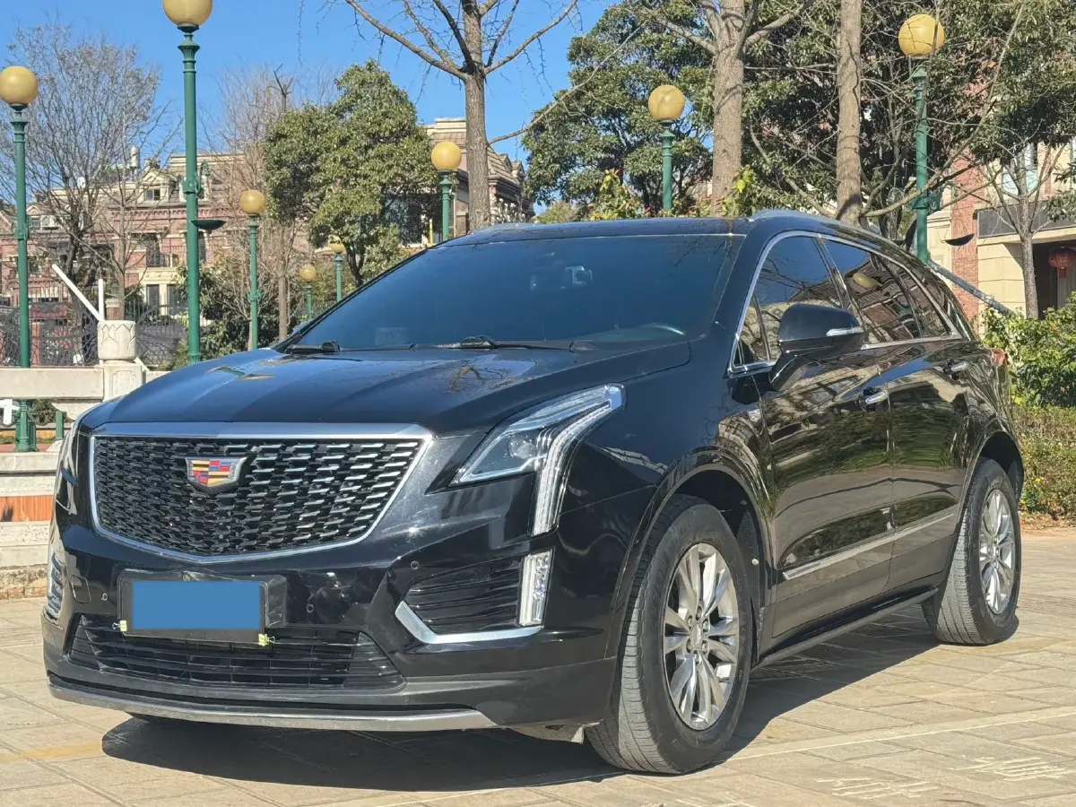 2021 Cadillac XT5 2.0T 237HP L4 9AT