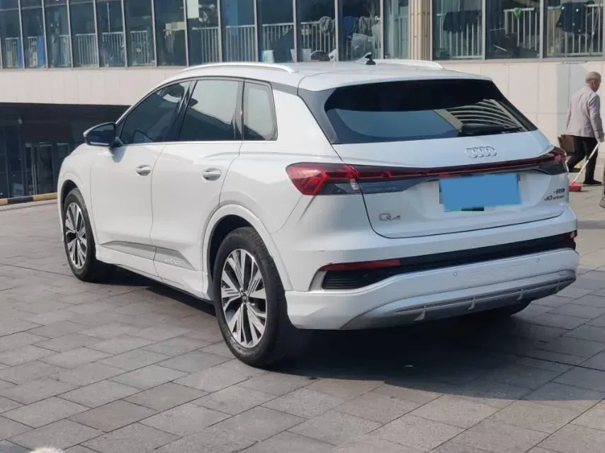 2024 Audi Q4 e-tron BEV 84.8KWH,autocango,china used car exporter,china ev exporter,chinese used car exporter,chinese used ev exporter