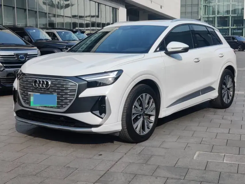 2024 Audi Q4 e-tron BEV 84.8KWH
