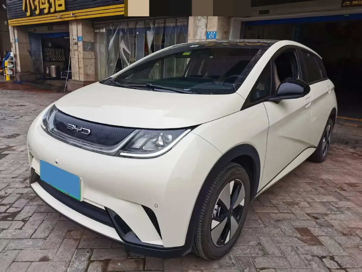 2021 Ford Escort 1.5L 122HP L3 6AT,autocango,china used car exporter,china ev exporter,chinese used car exporter,chinese used ev exporter