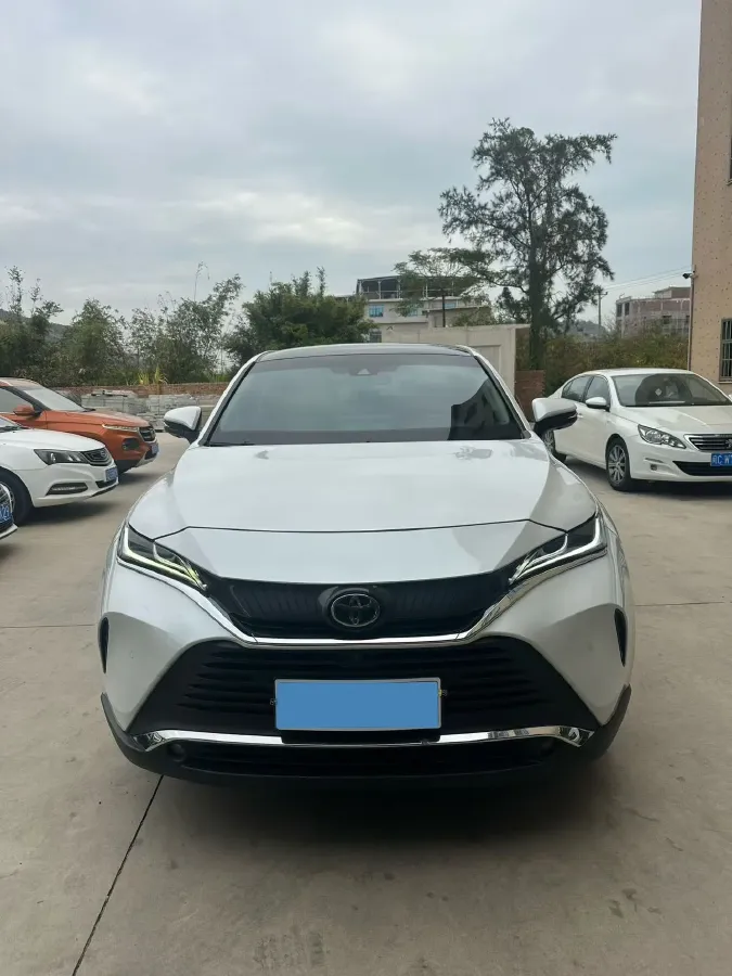 2022 Toyota Harrier 2.0L 171HP L4 CVT,autocango,china used car exporter,china ev exporter,chinese used car exporter,chinese used ev exporter