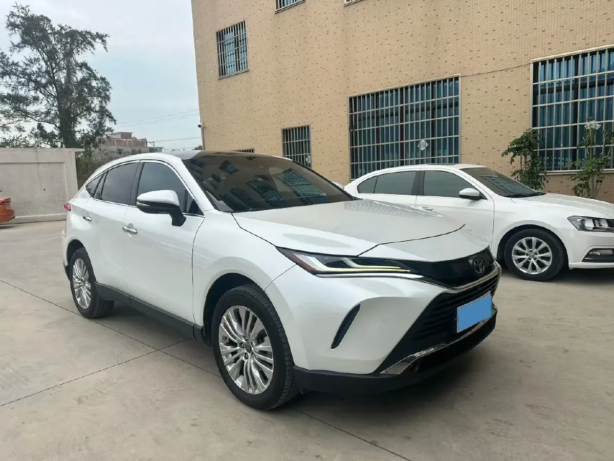 2022 Toyota Harrier 2.0L 171HP L4 CVT,autocango,china used car exporter,china ev exporter,chinese used car exporter,chinese used ev exporter