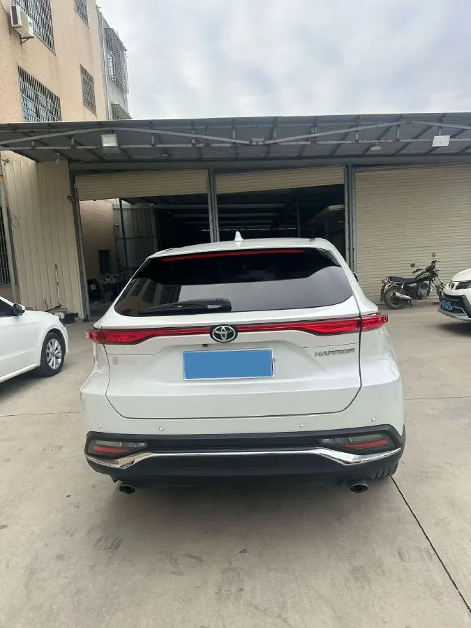 2022 Toyota Harrier 2.0L 171HP L4 CVT,autocango,china used car exporter,china ev exporter,chinese used car exporter,chinese used ev exporter