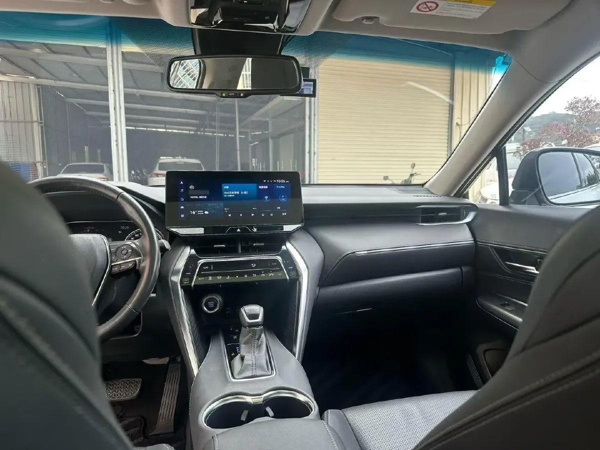 2022 Toyota Harrier 2.0L 171HP L4 CVT,autocango,china used car exporter,china ev exporter,chinese used car exporter,chinese used ev exporter