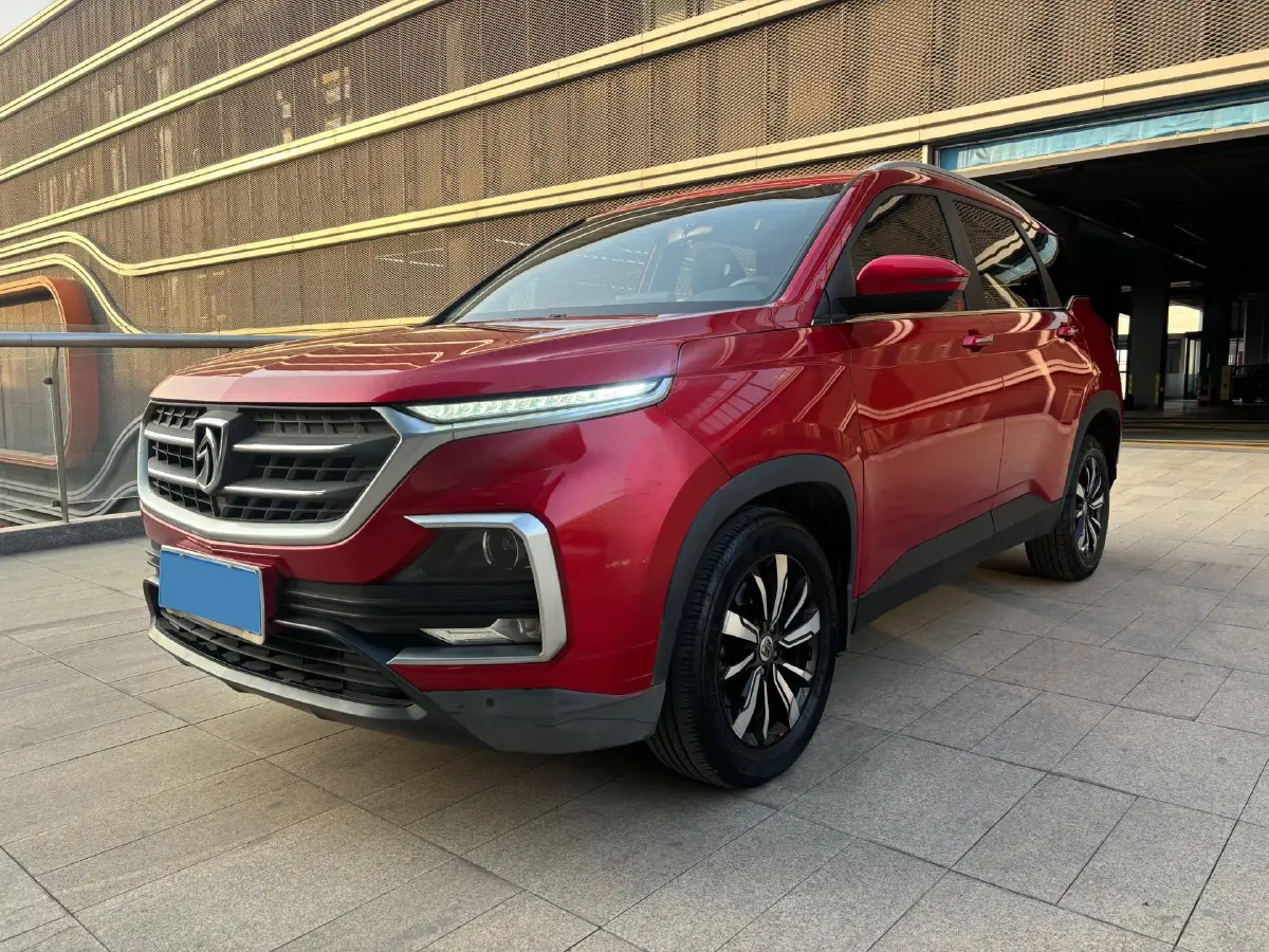 2019 BaoJun 530 1.5T 151HP L4 CVT