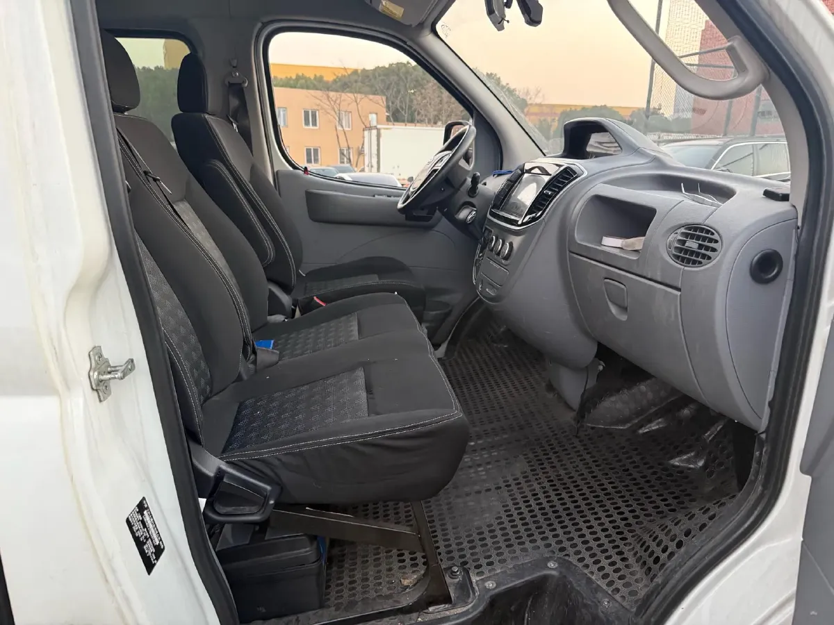 2021 DaYun Pickup 2.0T 163HP L4 6MT,autocango,china used car exporter,china ev exporter,chinese used car exporter,chinese used ev exporter