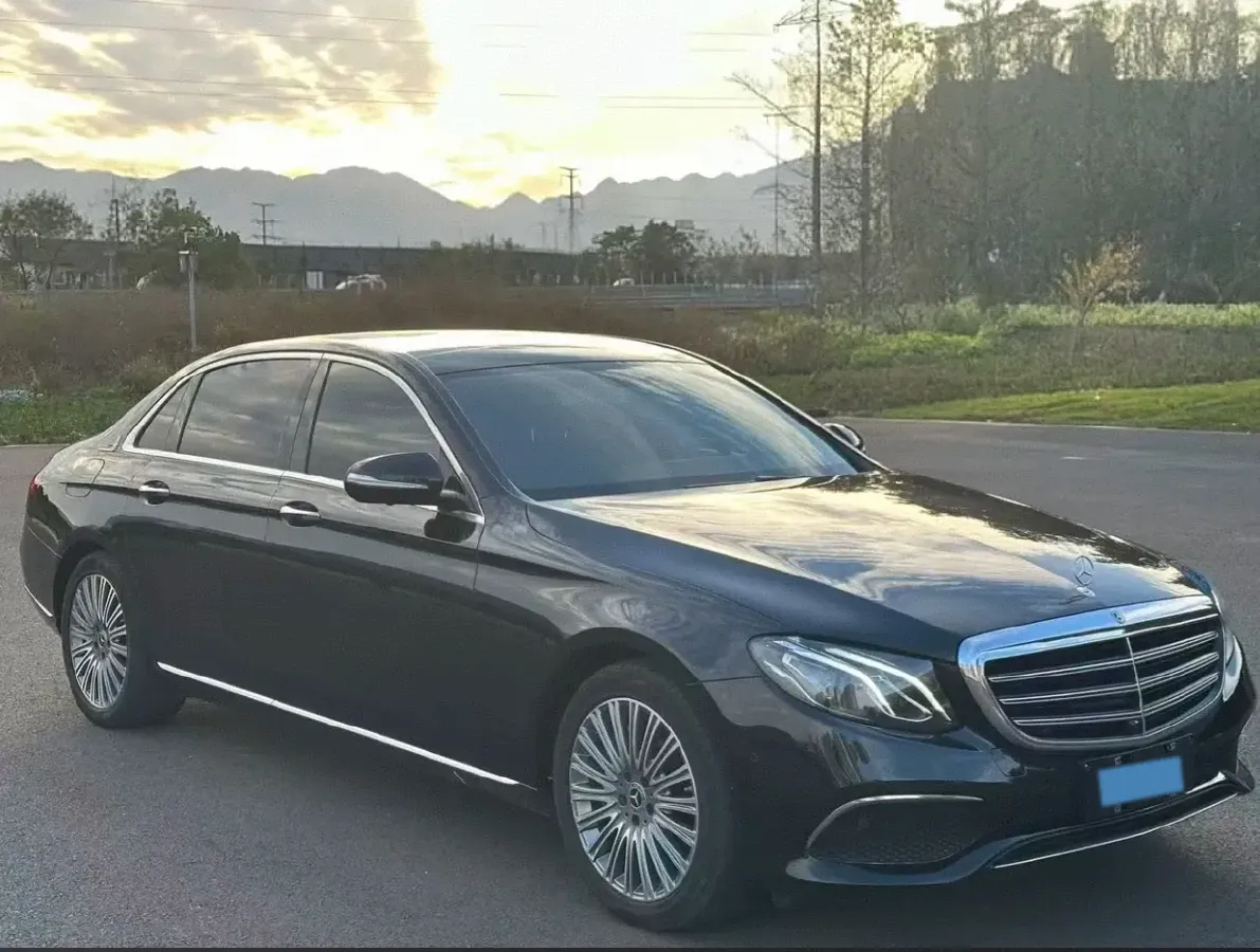 2020 Mercedes-Benz E Class 2.0T 258HP L4 9AT,autocango,china used car exporter,china ev exporter,chinese used car exporter,chinese used ev exporter