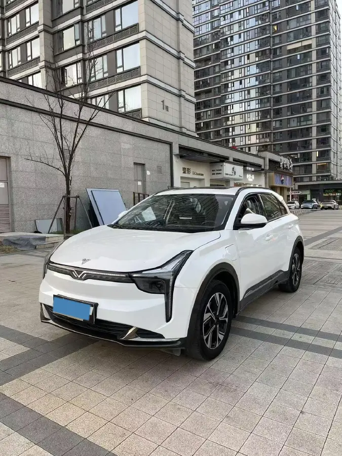 2022 Venucia Grand V 1.5T 190HP L4 7DCT