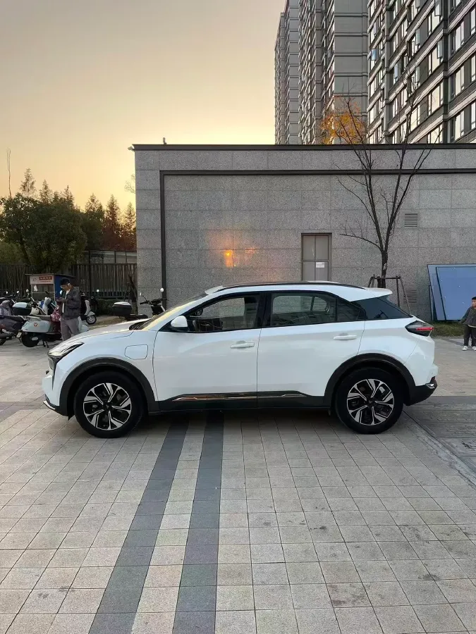 2022 Venucia Grand V 1.5T 190HP L4 7DCT,autocango,china used car exporter,china ev exporter,chinese used car exporter,chinese used ev exporter