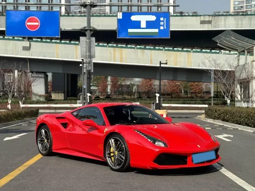 2015 Ferrari 488 3.9T 670HP V8 7DCT,autocango,china used car exporter,china ev exporter,chinese used car exporter,chinese used ev exporter