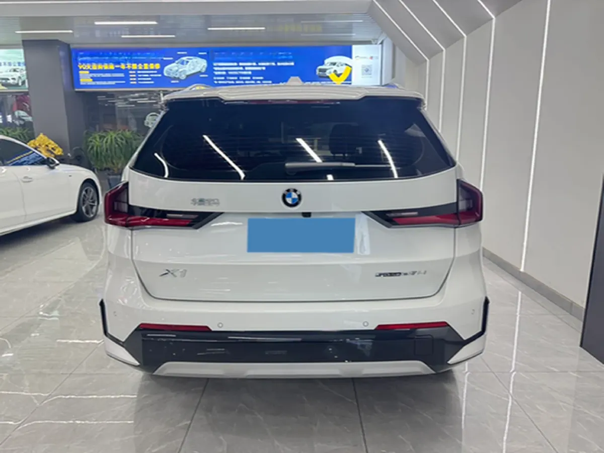 2025 BMW X1 2.0T 204HP L4 7DCT,autocango,china used car exporter,china ev exporter,chinese used car exporter,chinese used ev exporter