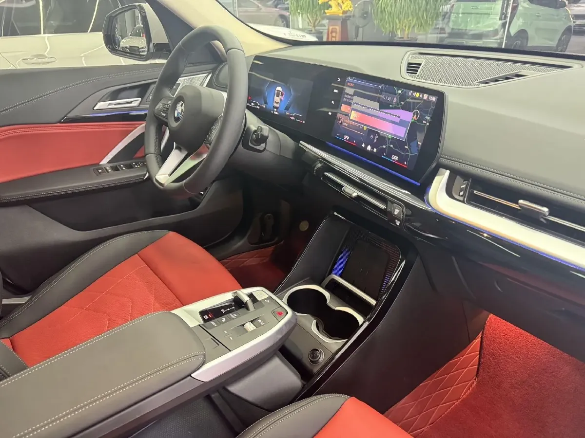 2025 BMW X1 2.0T 204HP L4 7DCT,autocango,china used car exporter,china ev exporter,chinese used car exporter,chinese used ev exporter