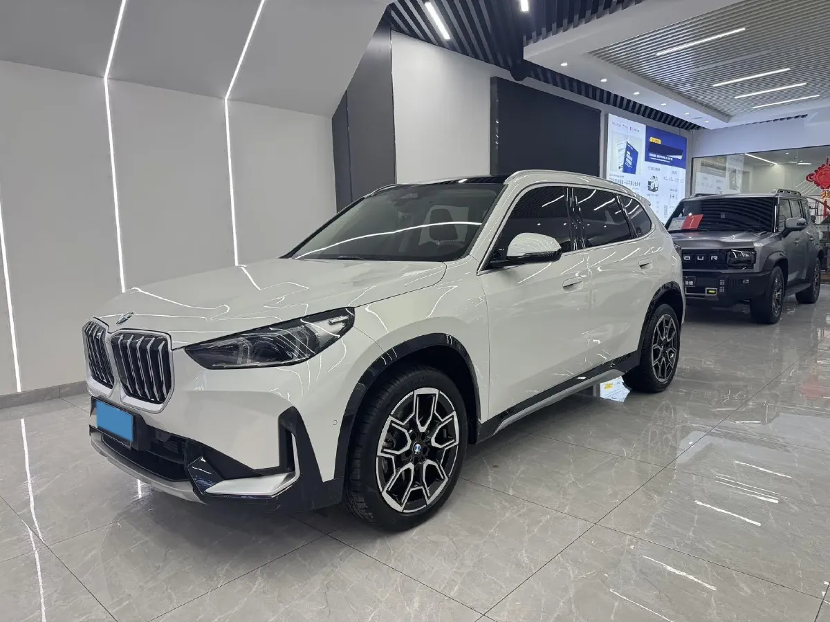 2025 BMW X1 2.0T 204HP L4 7DCT,autocango,china used car exporter,china ev exporter,chinese used car exporter,chinese used ev exporter