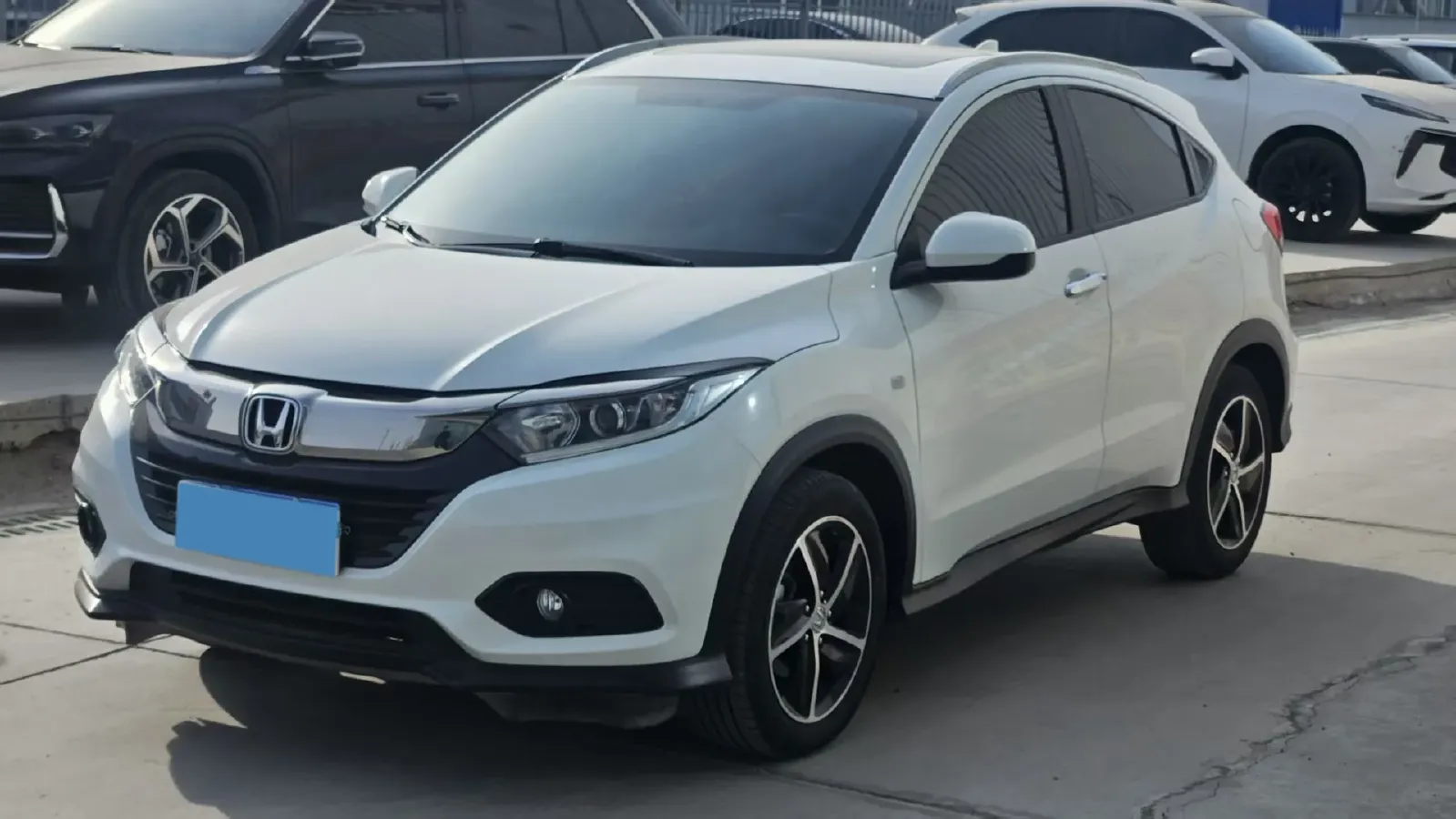 2022 Honda Vezel 1.5L 131HP L4 CVT,autocango,china used car exporter,china ev exporter,chinese used car exporter,chinese used ev exporter