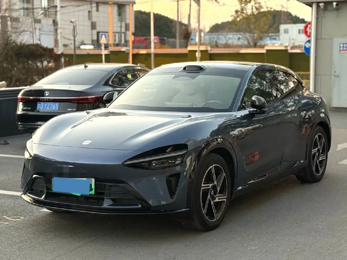 2025 MI YU7 BEV 101.7KWH