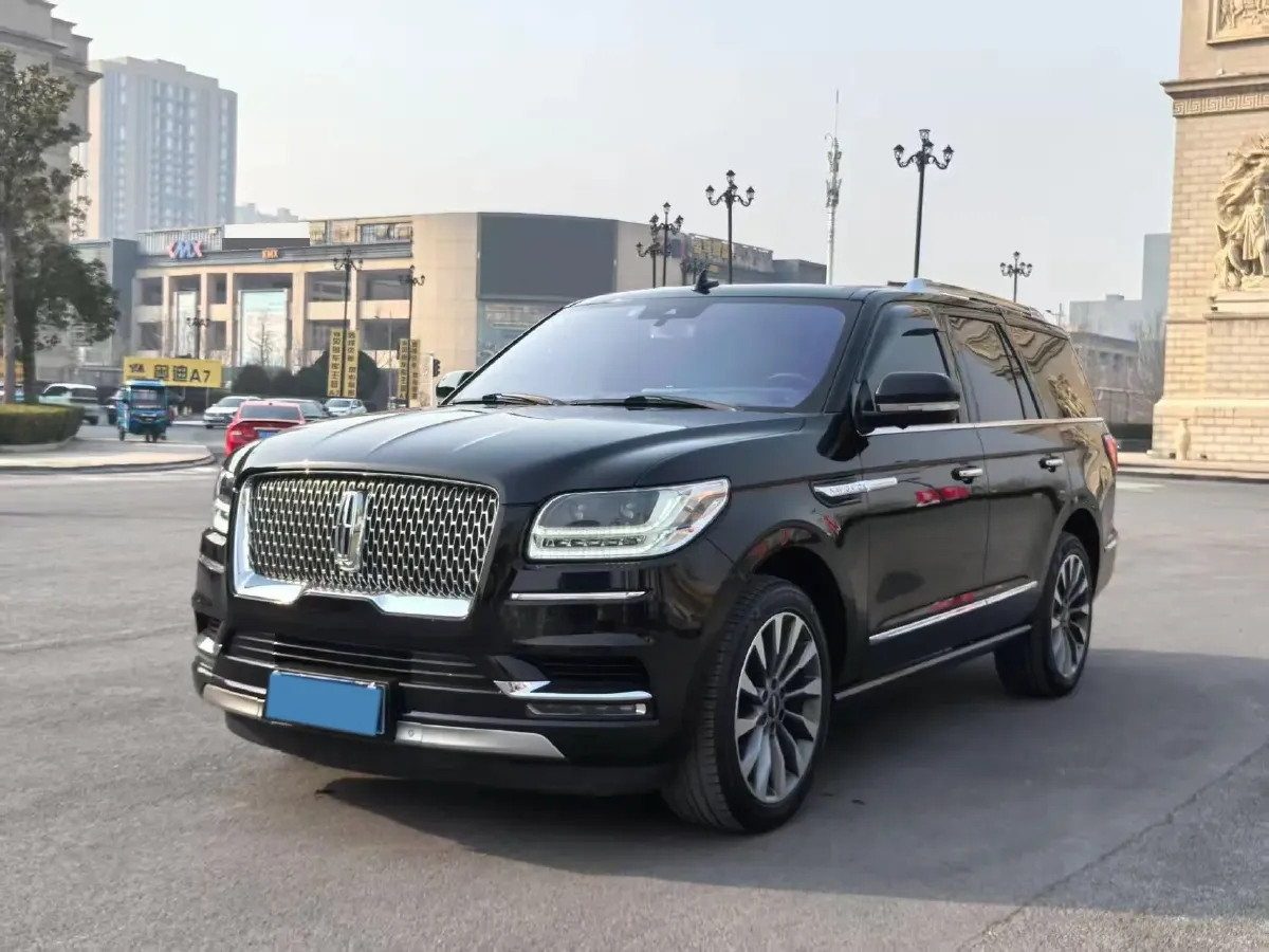 2019 Lincoln Navigator 3.5T 388HP V6 10AT,autocango,china used car exporter,china ev exporter,chinese used car exporter,chinese used ev exporter