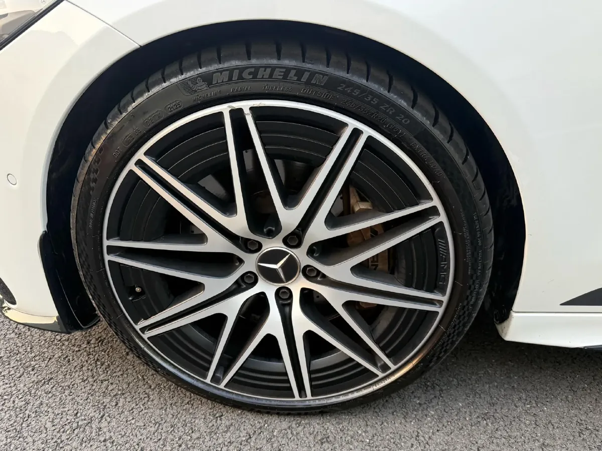 2023 Mercedes-Benz C AMG 2.0T 408HP L4 9AT,autocango,china used car exporter,china ev exporter,chinese used car exporter,chinese used ev exporter