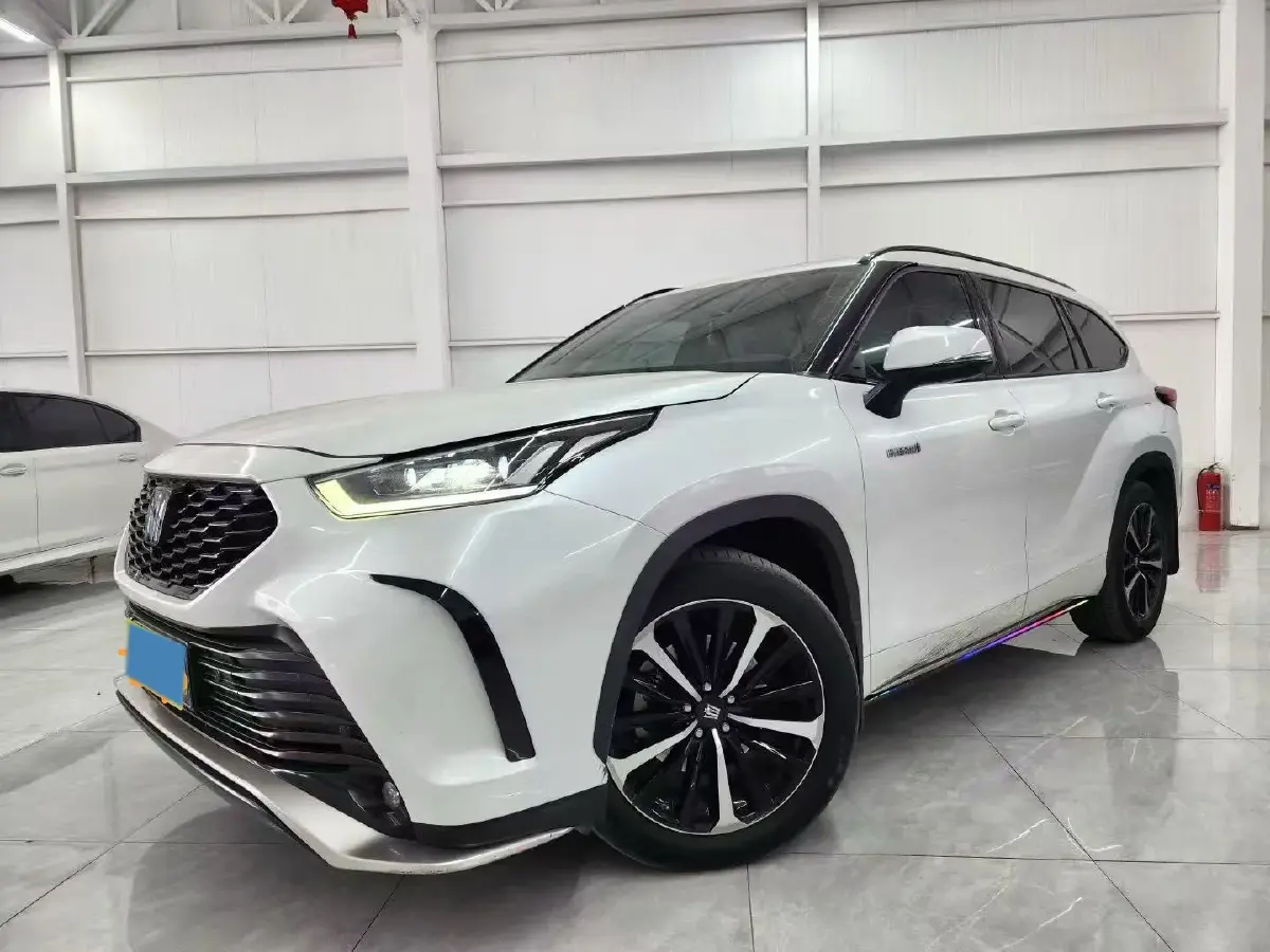 2022 Toyota Crown Kluger 2.5L 192HP L4 E-CVT Hybrid