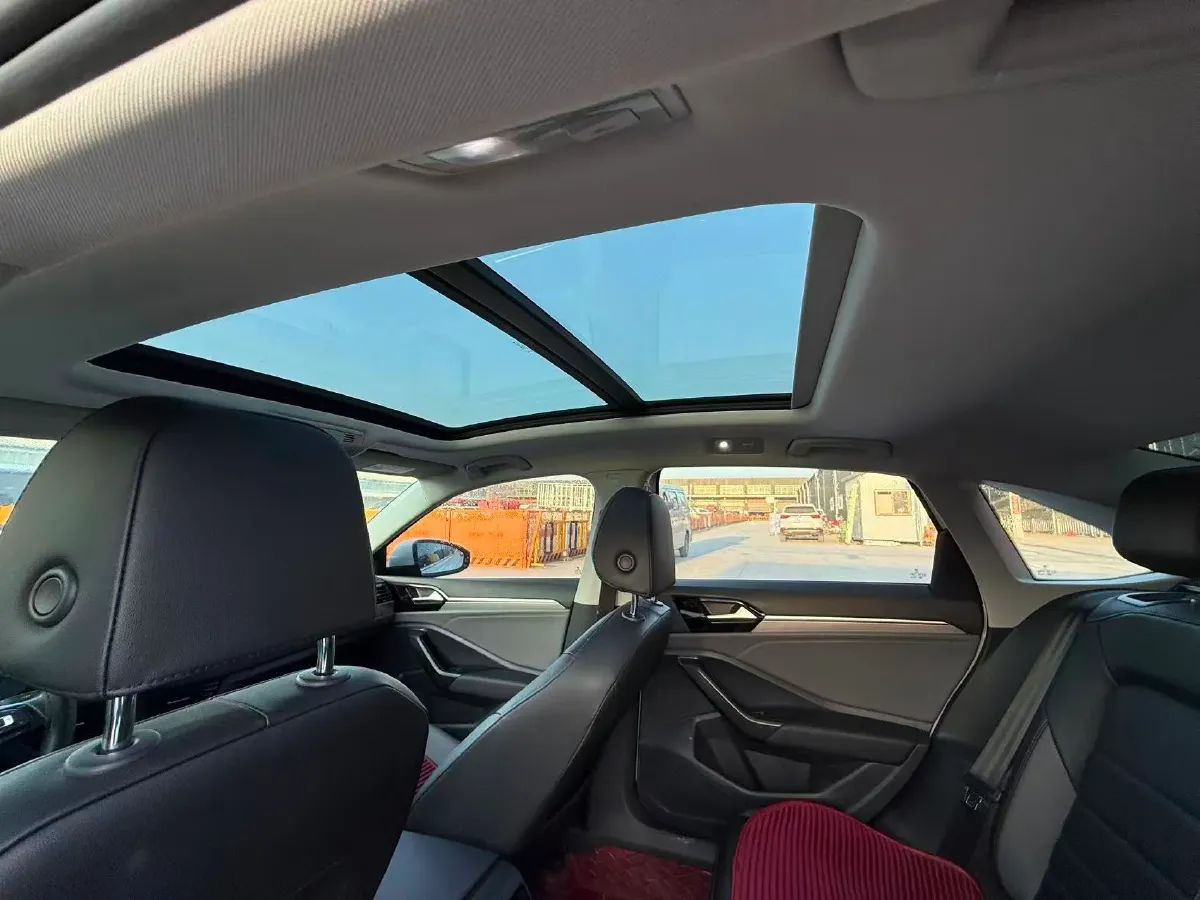 2021 Volkswagen Sagitar 1.2T 116HP L4 7DCT,autocango,china used car exporter,china ev exporter,chinese used car exporter,chinese used ev exporter