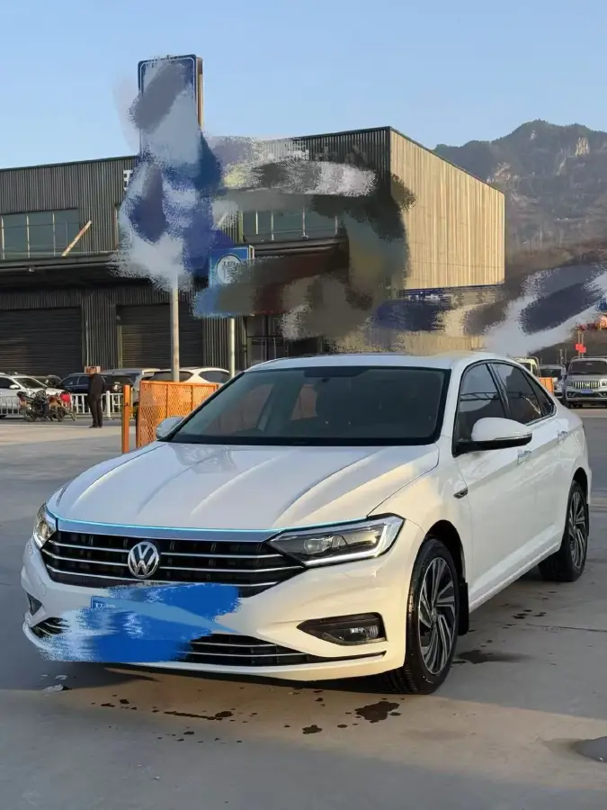 2021 Volkswagen Sagitar 1.2T 116HP L4 7DCT