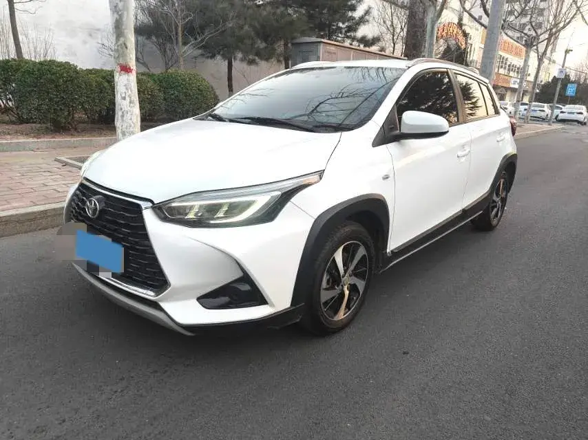 2020 Toyota Yaris L 1.5L 110HP L4 CVT