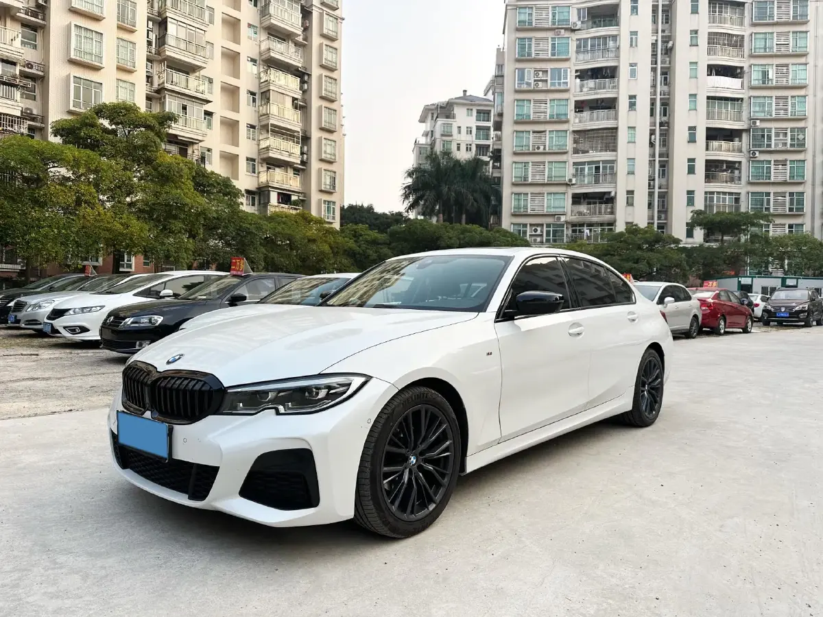 2021 BMW 3 Series 2.0T 184HP L4 8AT