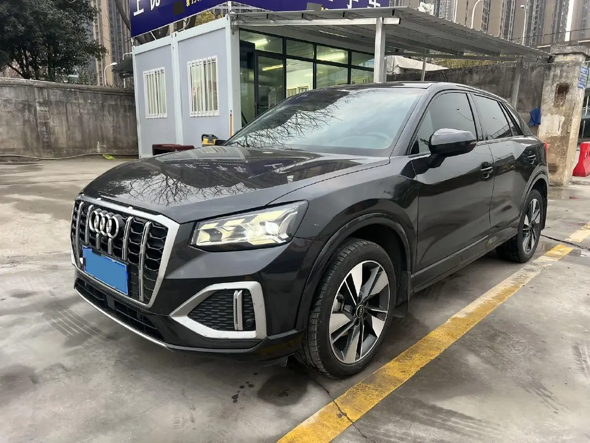 2022 Audi Q2L 1.4T 150HP L4 7DCT