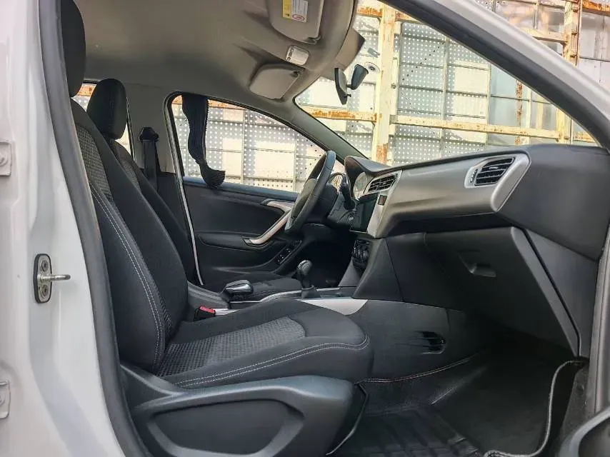 2017 Citroen Elysee 1.6L 117HP L4 5MT,autocango,china used car exporter,china ev exporter,chinese used car exporter,chinese used ev exporter