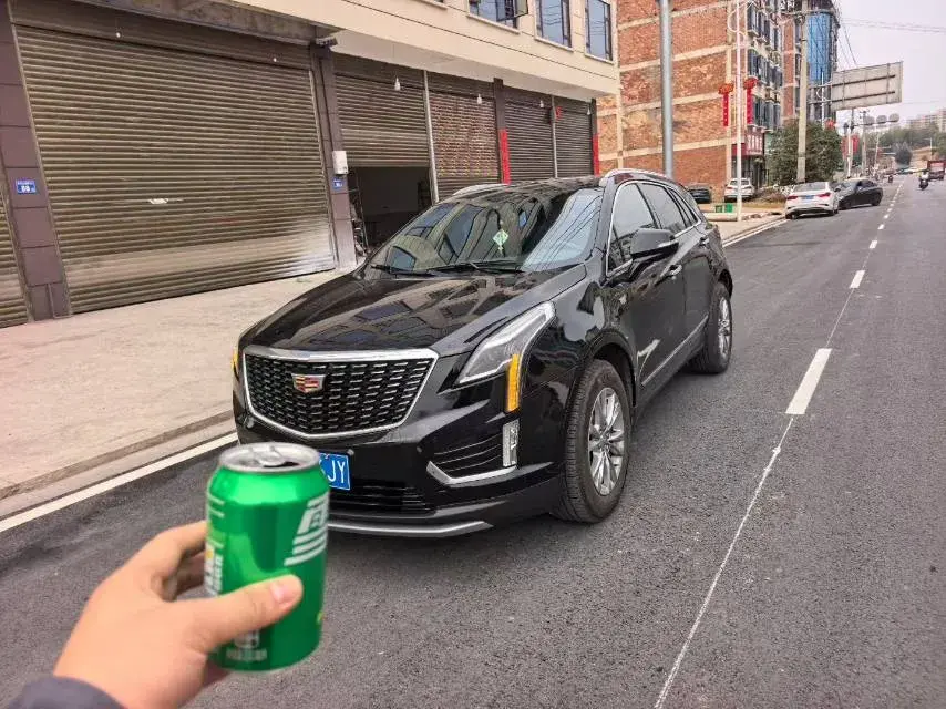2022 Cadillac XT5 2.0T 237HP L4 9AT