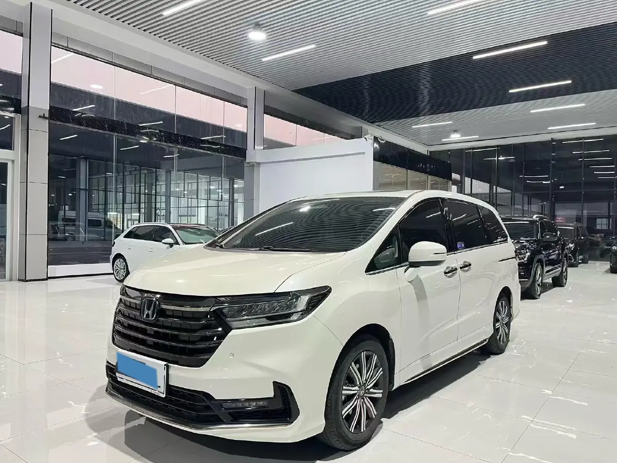 2024 Honda Odyssey 2.0L 146HP L4 E-CVT Hybrid