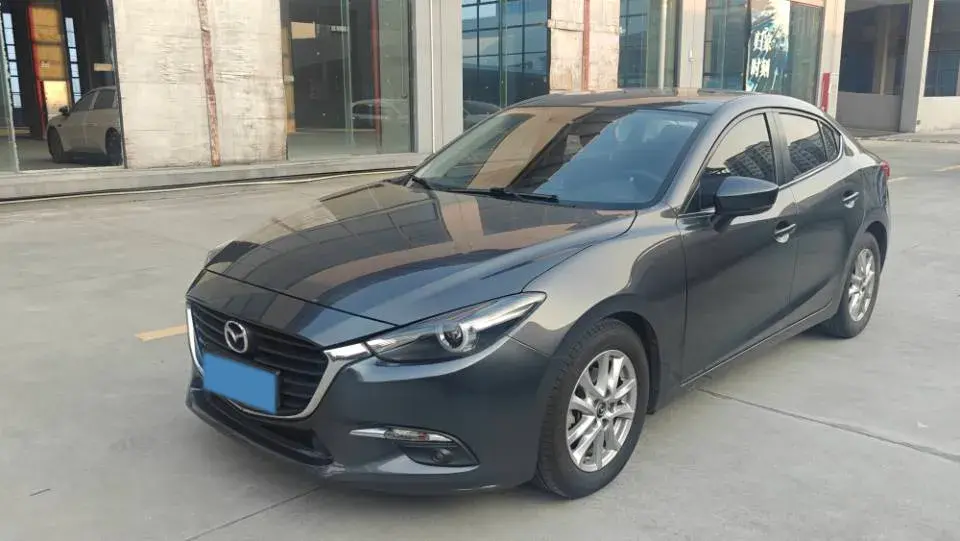 2017 Mazda 3 Axela 1.5L 117HP L4 6AT