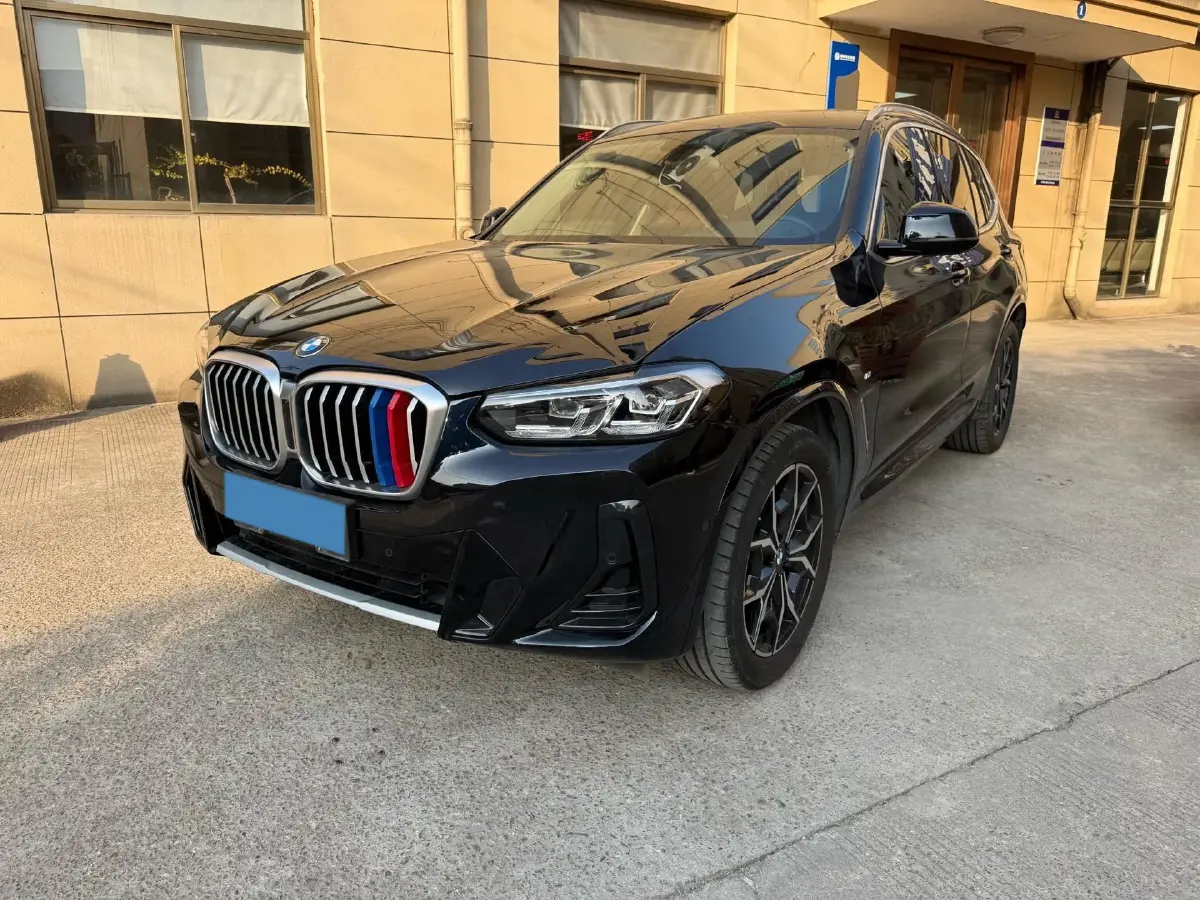 2022 BMW X3 2.0T 184HP L4 8AT