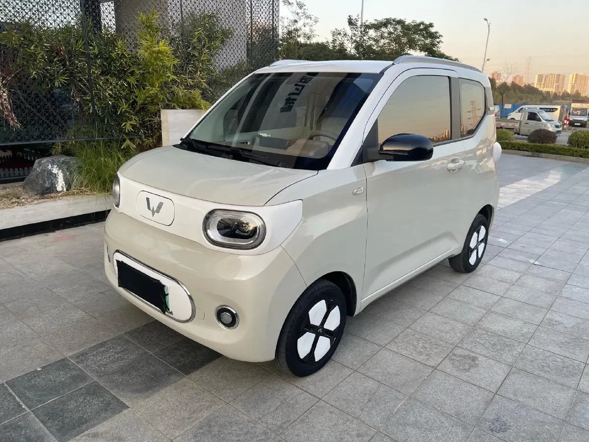 2024 WuLing HongGuang MINI EV BEV 17.3KWH