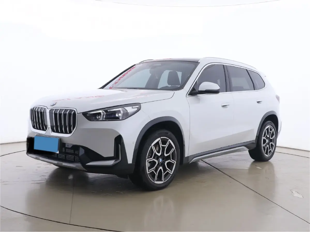 2024 BMW X1 2.0T 204HP L4 7DCT