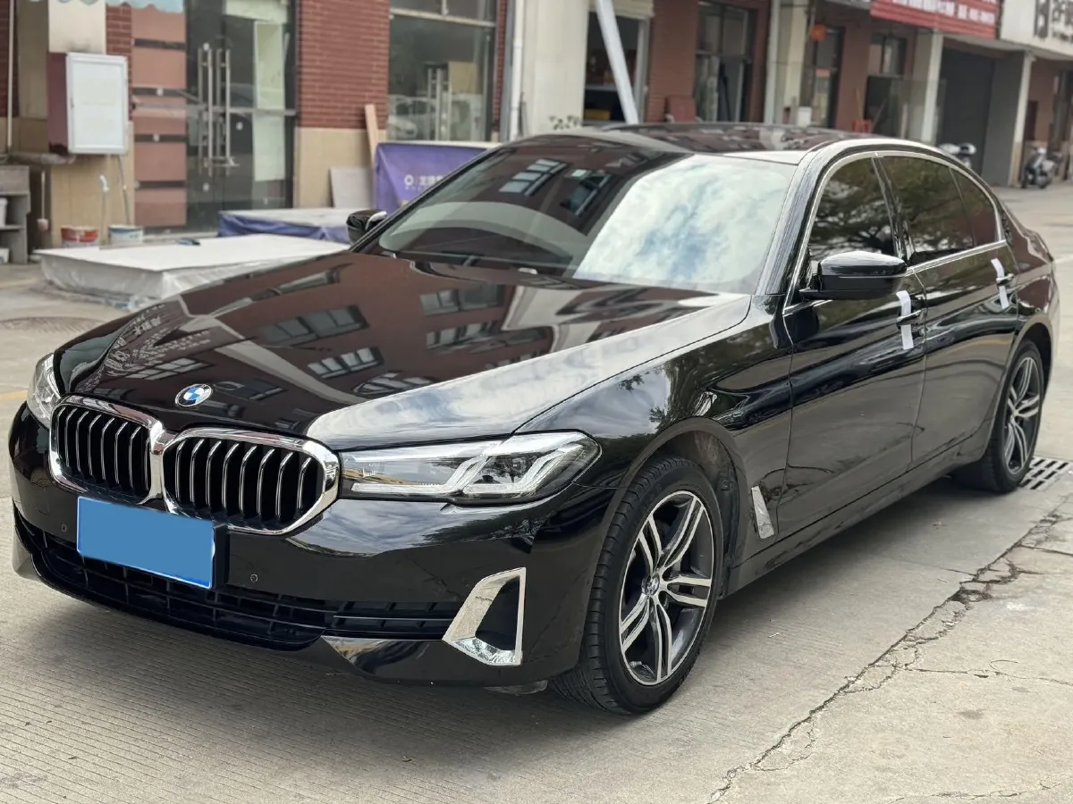 2021 BMW 5 Series 2.0T 252HP L4 8AT,autocango,china used car exporter,china ev exporter,chinese used car exporter,chinese used ev exporter