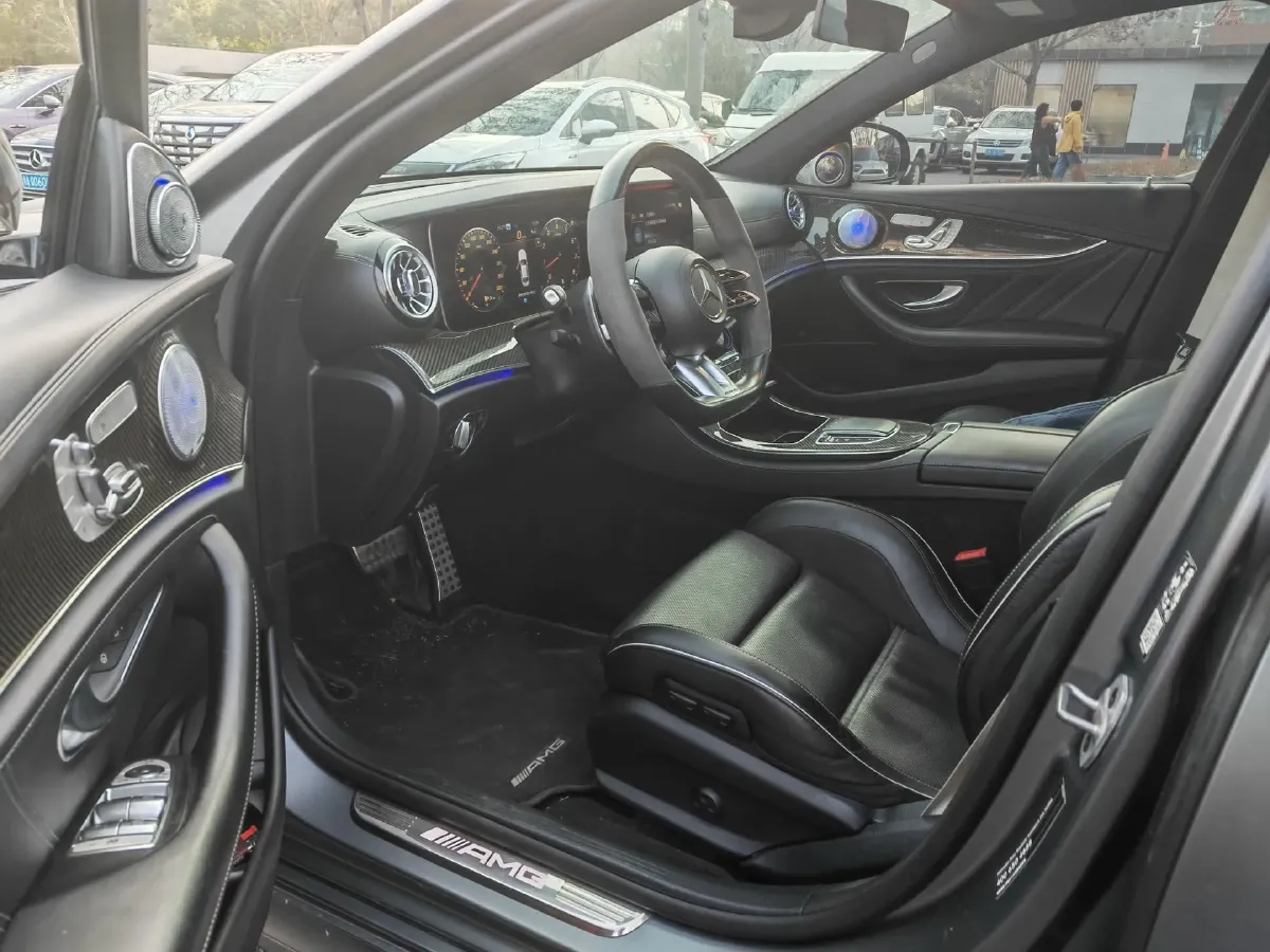 2021 Mercedes-Benz E AMG 4.0T 612HP V8 9AT,autocango,china used car exporter,china ev exporter,chinese used car exporter,chinese used ev exporter