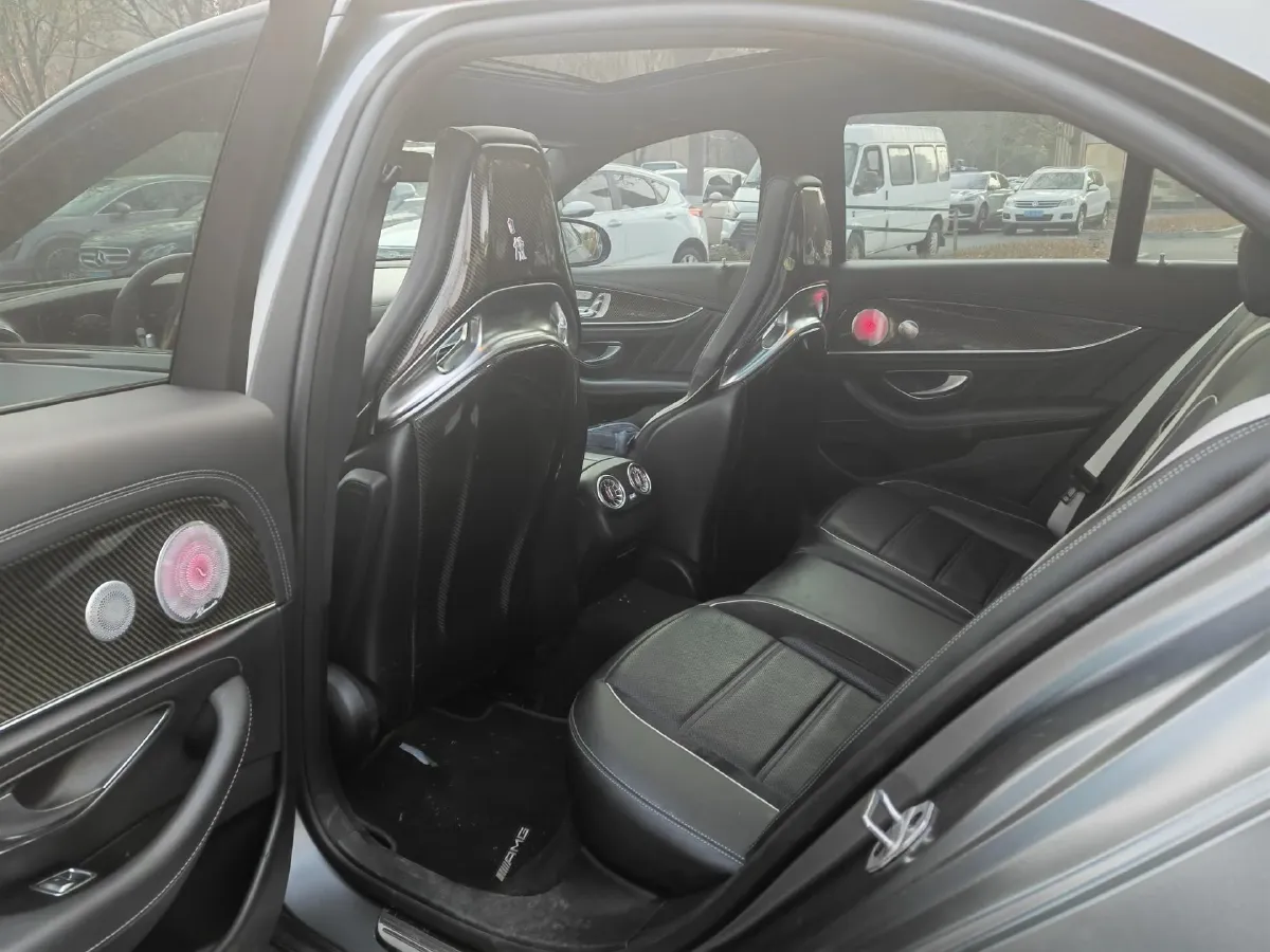 2021 Mercedes-Benz E AMG 4.0T 612HP V8 9AT,autocango,china used car exporter,china ev exporter,chinese used car exporter,chinese used ev exporter