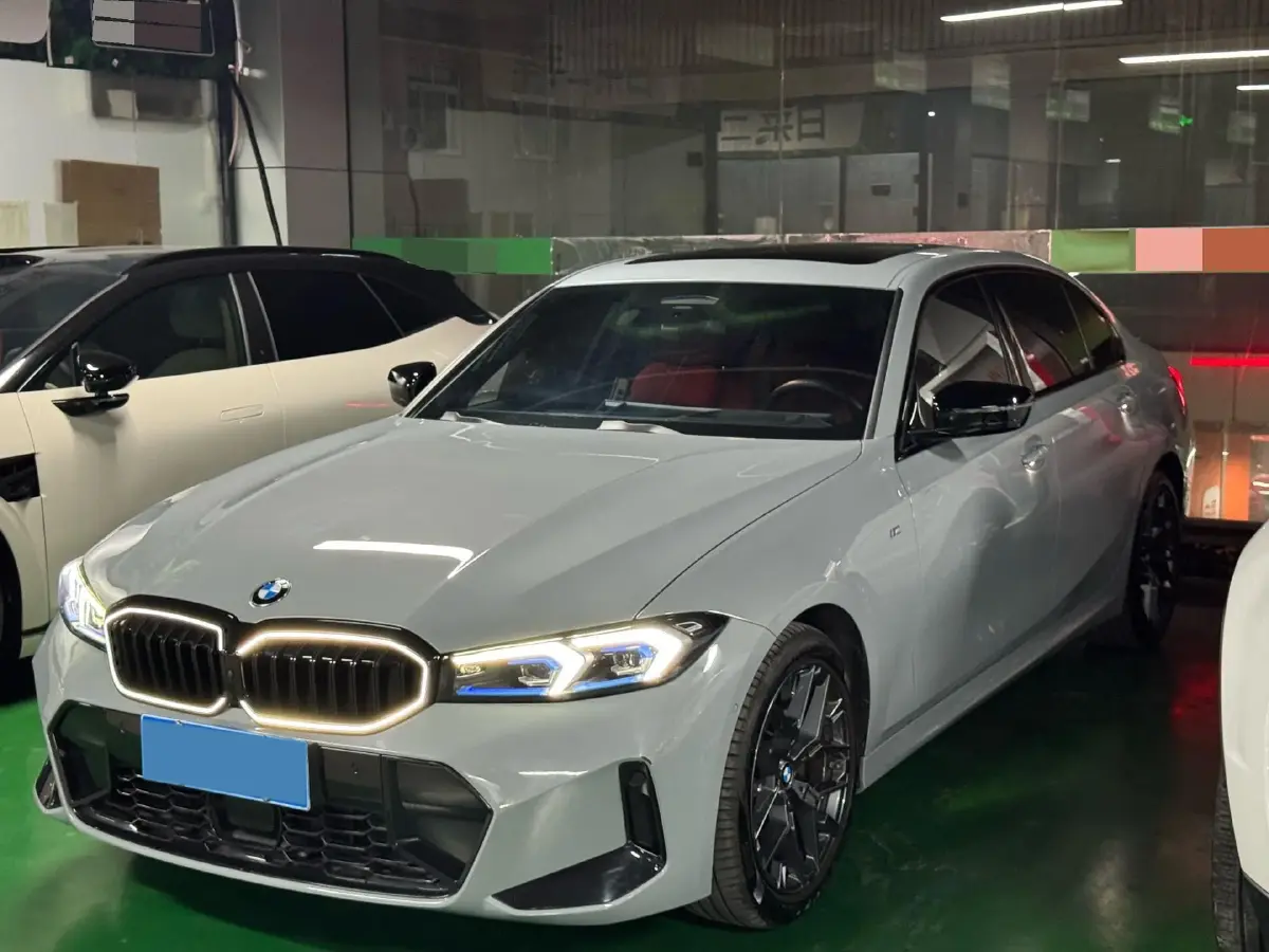 2025 BMW 3 Series 2.0T 245HP L4 8AT