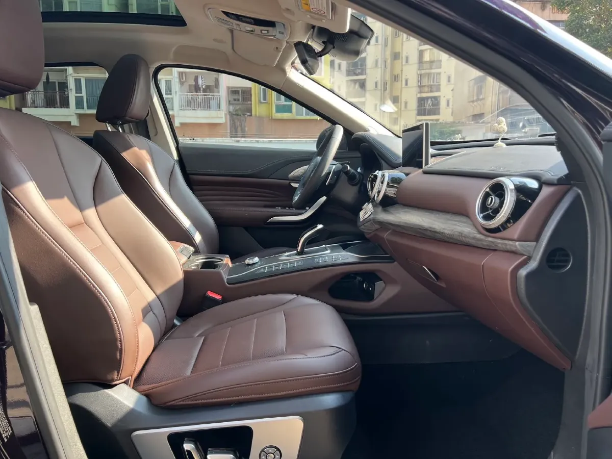 2020 WEY VV7 GT 2.0T 227HP L4 7DCT PHEV,autocango,china used car exporter,china ev exporter,chinese used car exporter,chinese used ev exporter