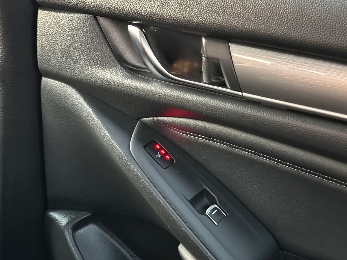 2021 Honda Accord 2.0L 146HP L4 E-CVT Hybrid,autocango,china used car exporter,china ev exporter,chinese used car exporter,chinese used ev exporter