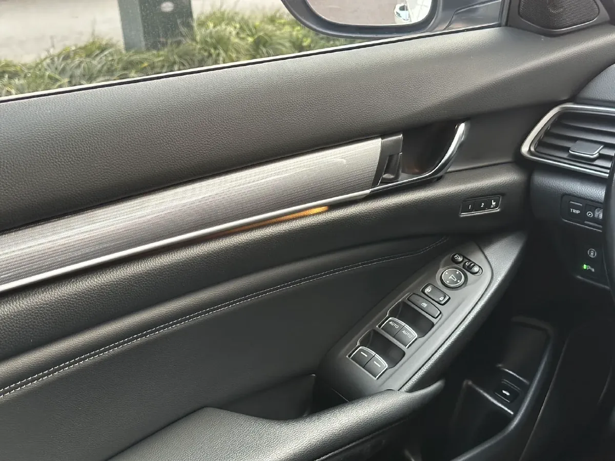 2021 Honda Accord 2.0L 146HP L4 E-CVT Hybrid,autocango,china used car exporter,china ev exporter,chinese used car exporter,chinese used ev exporter