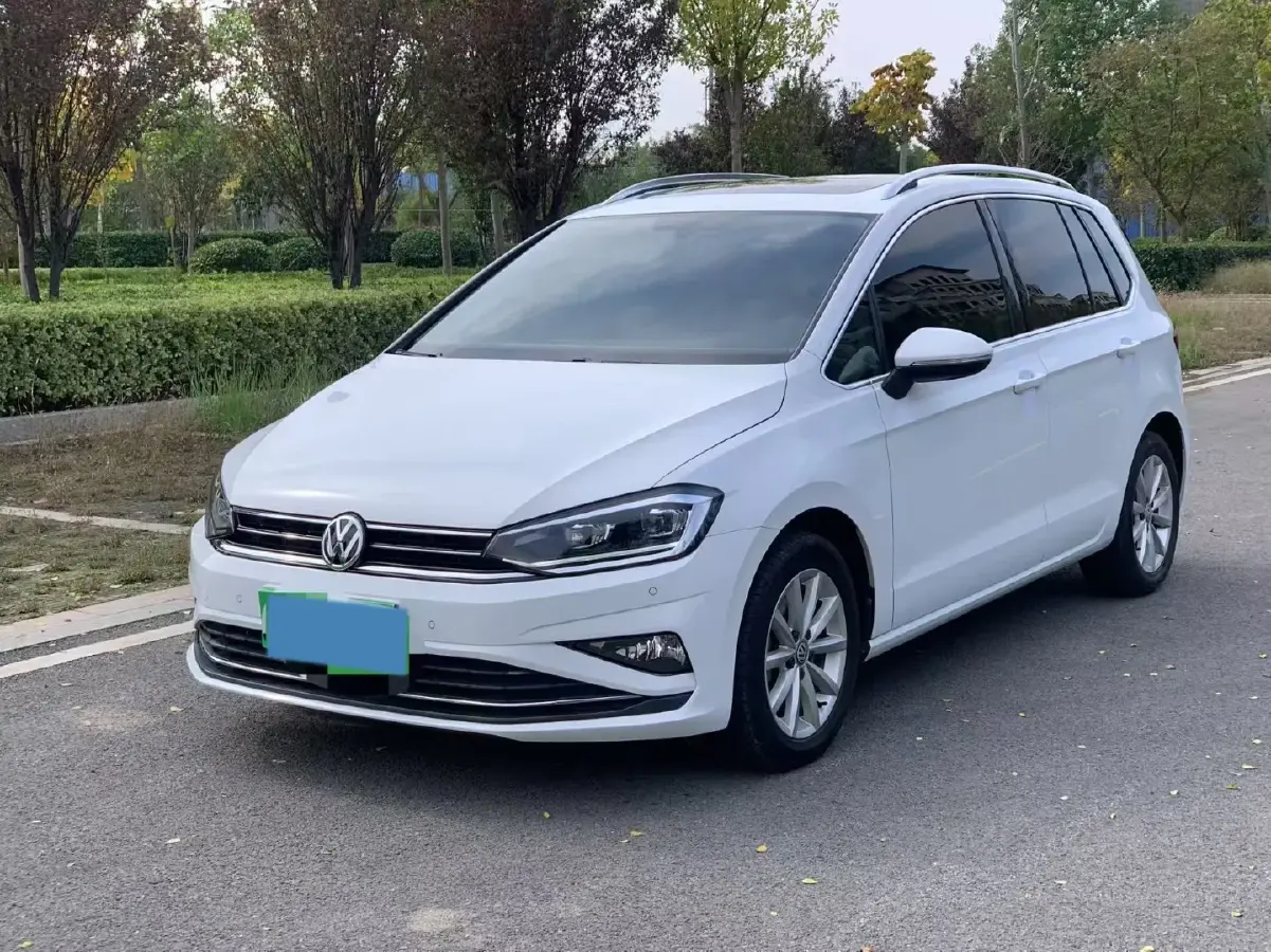 2019 Volkswagen Golf Sportsvan 1.4T 150HP L4 7DCT