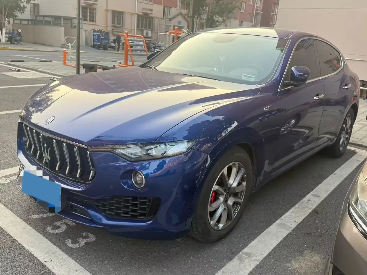2022 Maserati Levante 2.0T 330HP L4 8AT