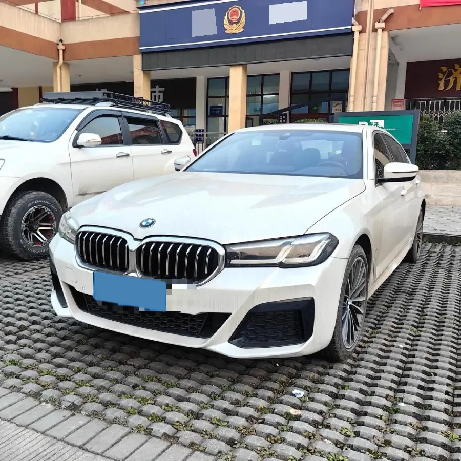 2021 BMW 5 Series 2.0T 252HP L4 8AT