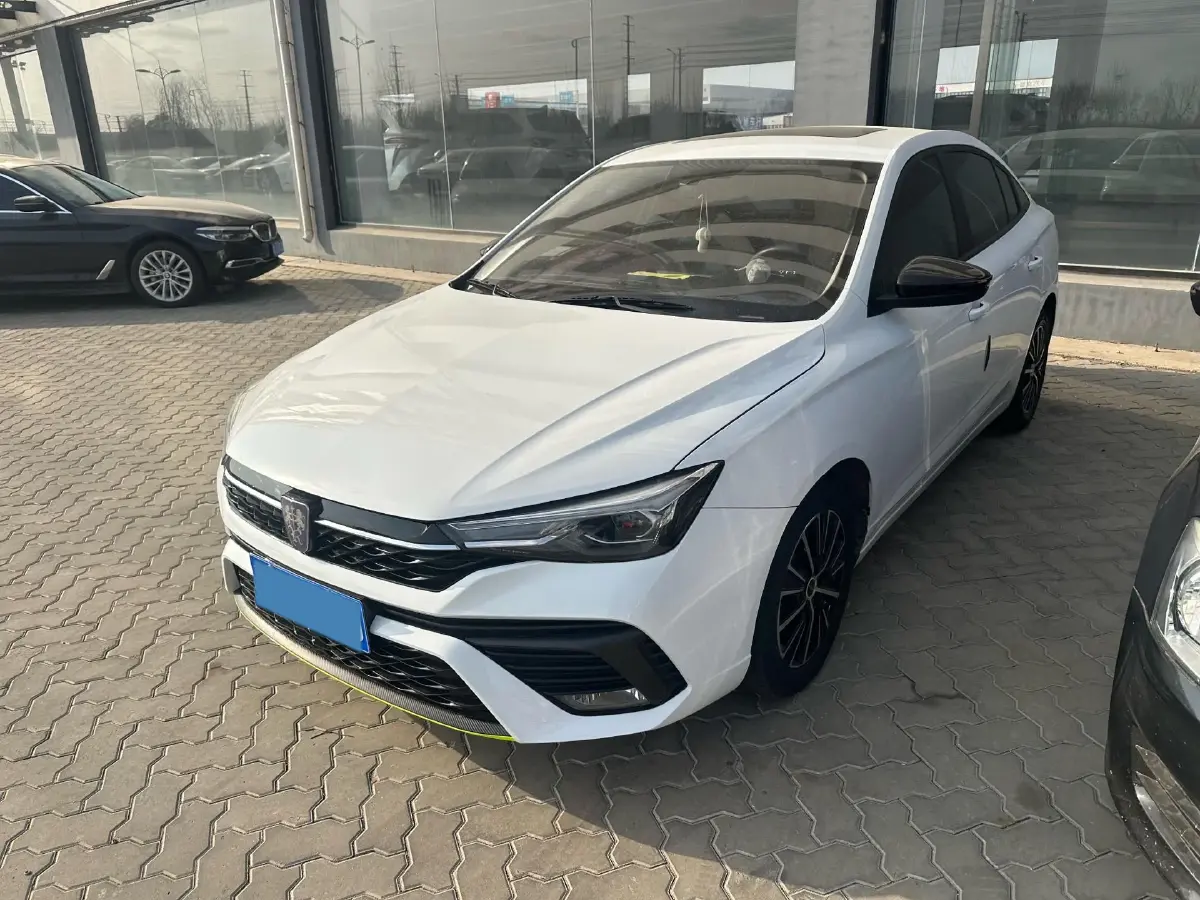 2021 Roewe i5 1.5L 120HP L4 CVT