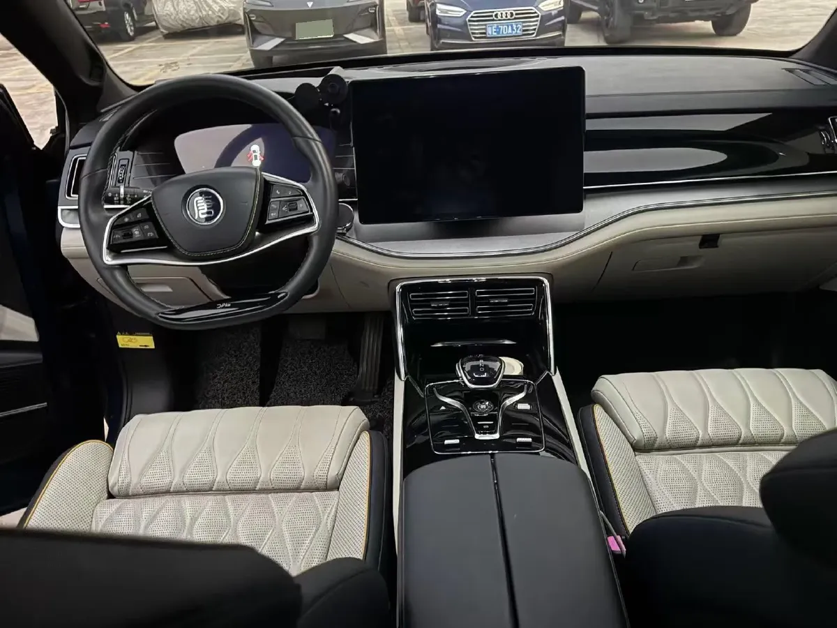 2022 Roewe iMAX8 BEV 90KWH,autocango,china used car exporter,china ev exporter,chinese used car exporter,chinese used ev exporter